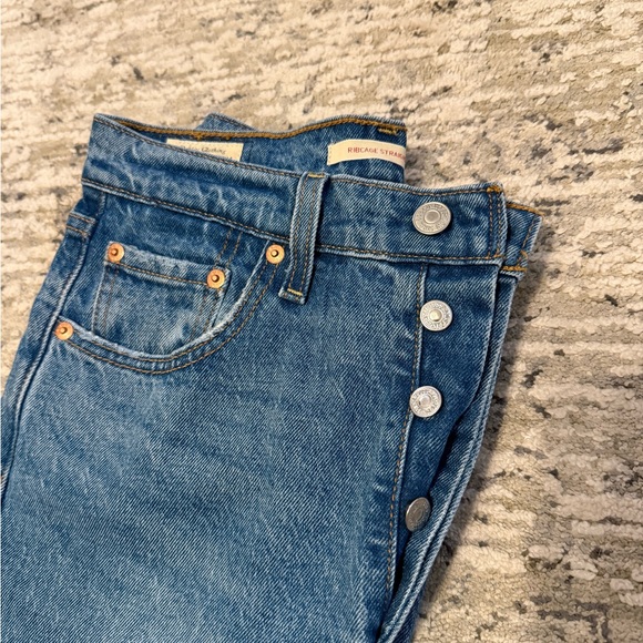 Levi's Ribcage Straight - Picture 5 of 5
